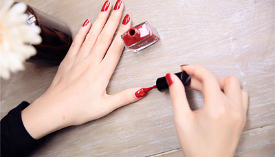 How to buy nail polish